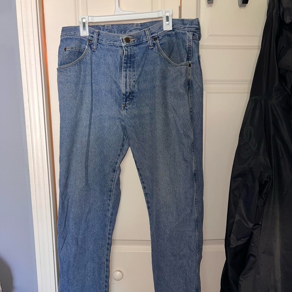 Men’s wrangler jeans